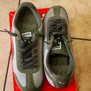 PUMAS!